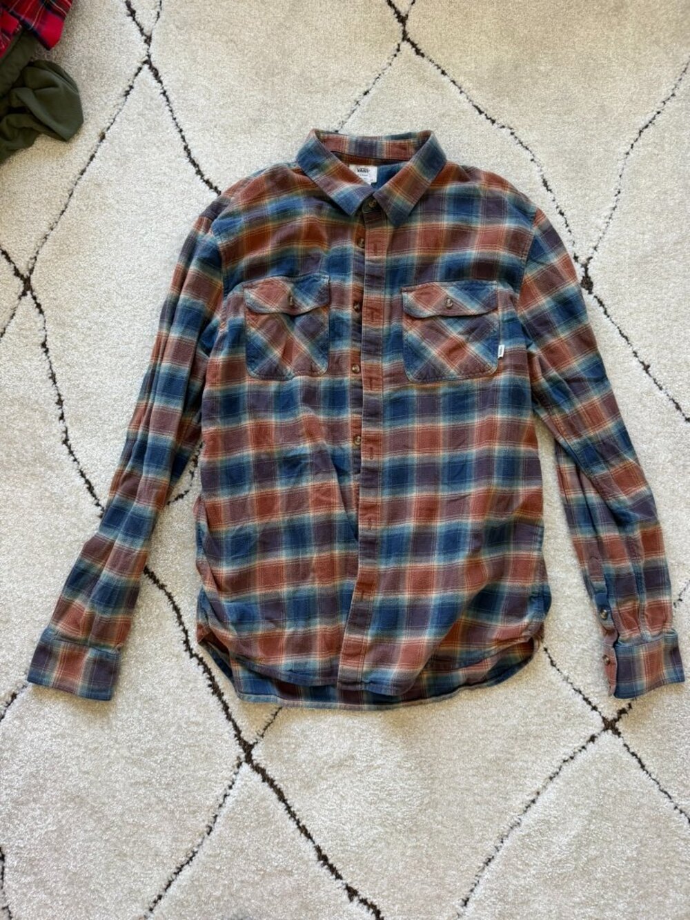 Vans Plaid Flannel Button Up Shirt XL Tailored Fit Blue Rust